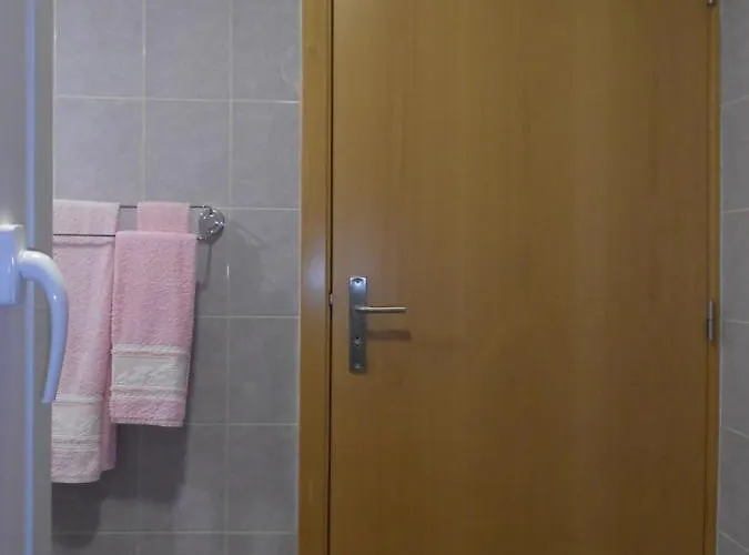 Casal Do Avo Francisco Калдаш-да-Раинья